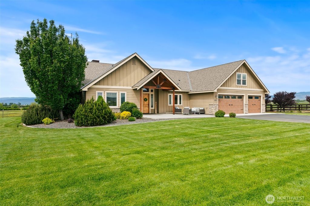 Photo of 435 Watson Road, Ellensburg, WA 98926 (MLS # 2526695)