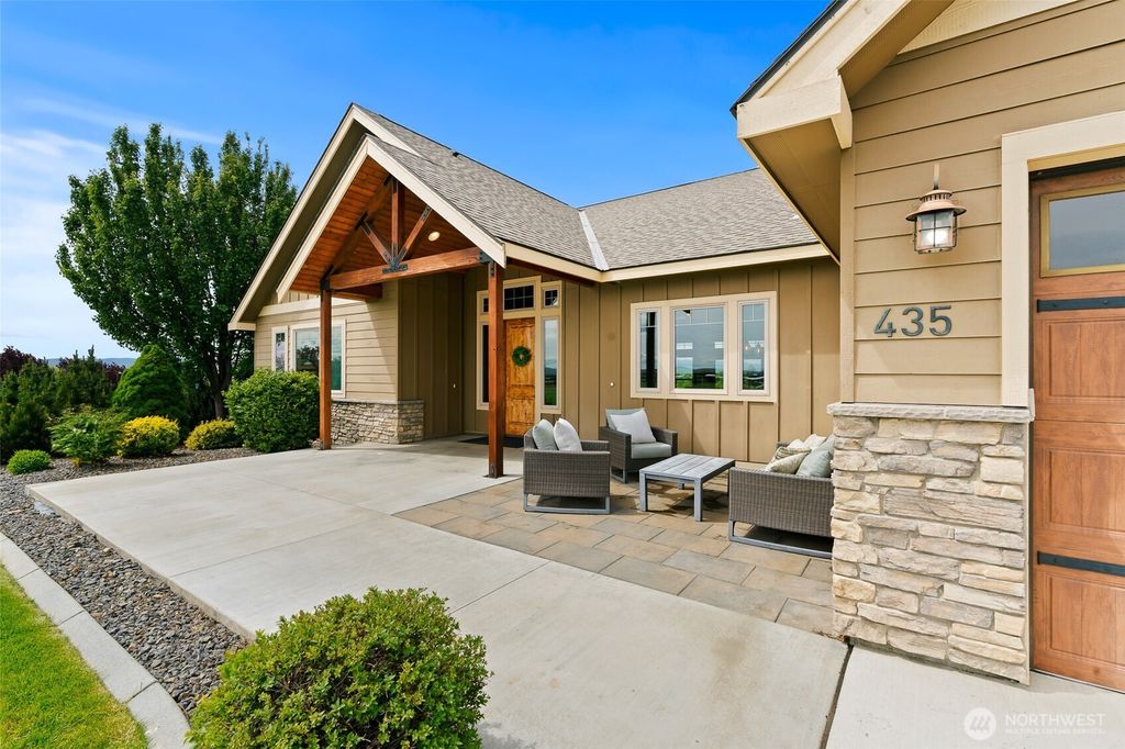 Photo of 435 Watson Road, Ellensburg, WA 98926 (MLS # 2526695)