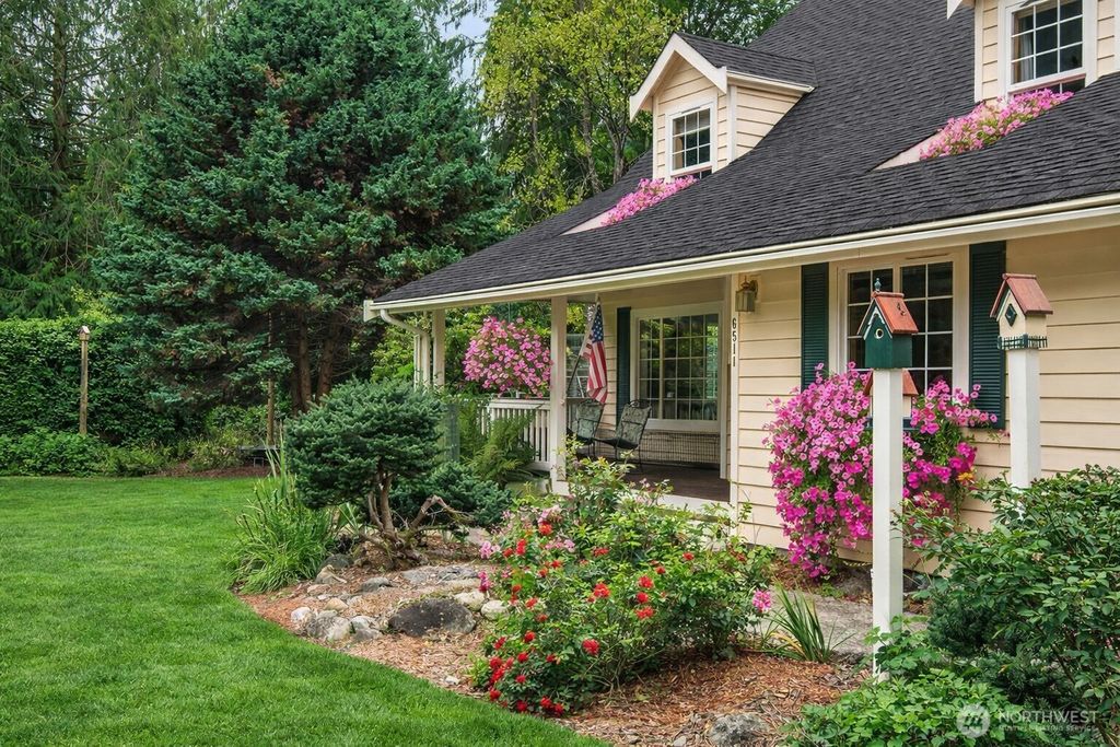 Photo of 6511 Tolt River Road NE, Carnation, WA 98014 (MLS # 2493601)