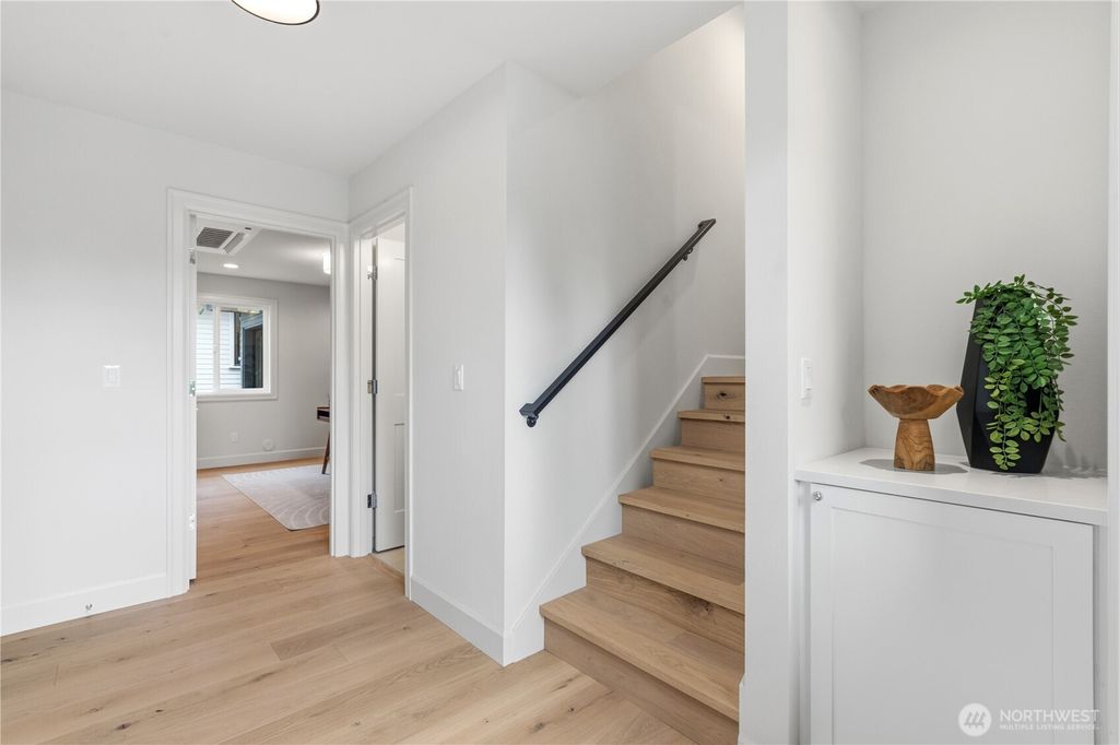 Photo of 6832 47th Avenue NE, Seattle, WA 98115 (MLS # 2520183)