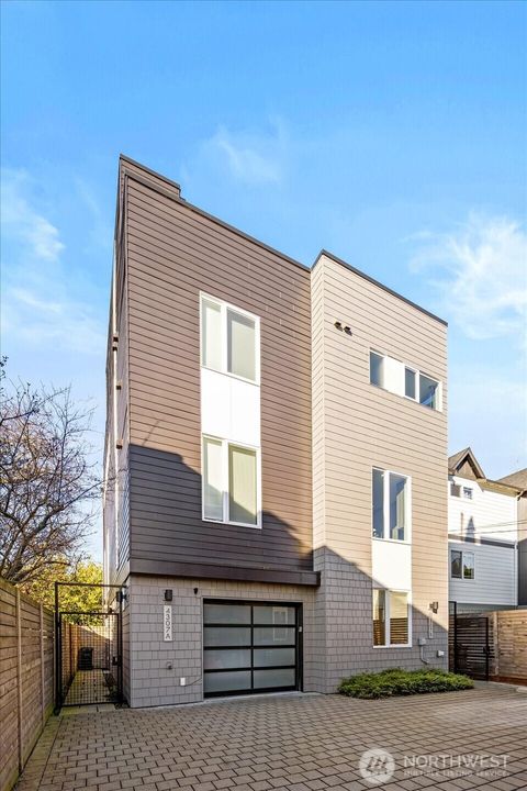 4307 Francis Avenue N B Seattle WA 98103