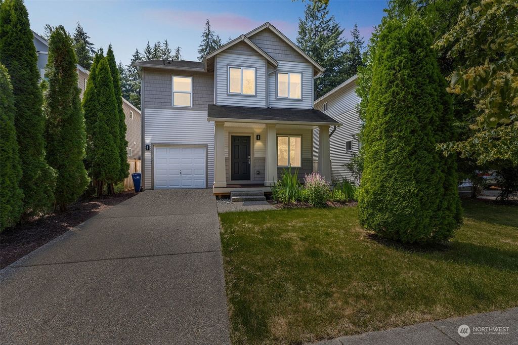 Photo of 11031 Elliston Way NE, Redmond, WA 98053 (MLS # 2327805)