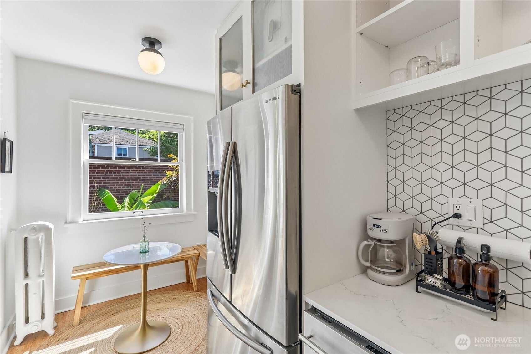 2634 Franklin Avenue E 304