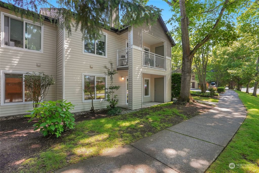 Photo of 12303 Harbour Pointe Boulevard #Y102, Mukilteo, WA 98275 (MLS # 2131850)