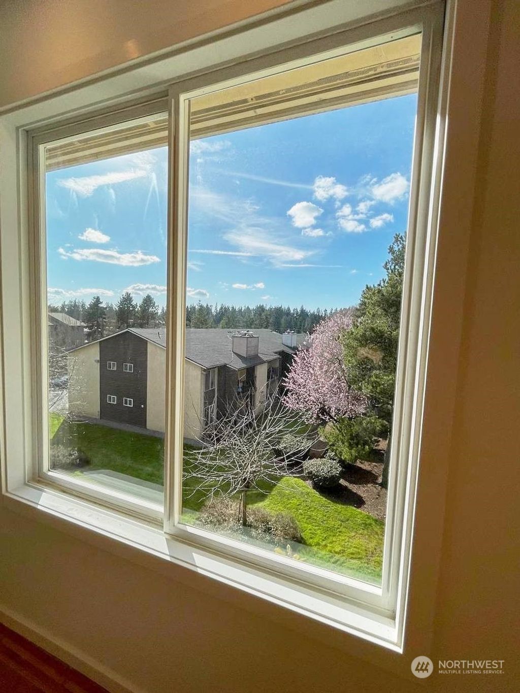 Photo of 14507 127th Avenue NE #i-72, Kirkland, WA 98034 (MLS # 2202478)