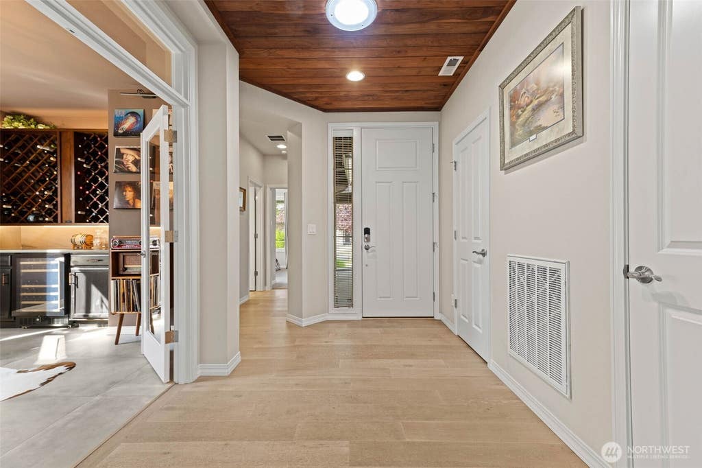 Photo of 14016 188th Avenue Ct E, Bonney Lake, WA 98391 (MLS # 2554354)