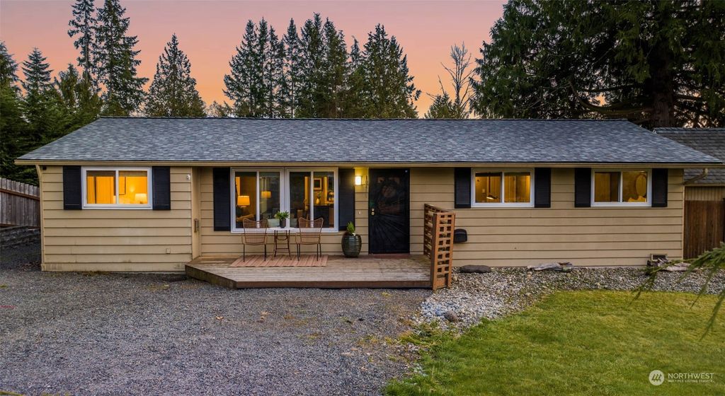 Photo of 10806 22nd Place SE, Lake Stevens, WA 98258 (MLS # 2051607)