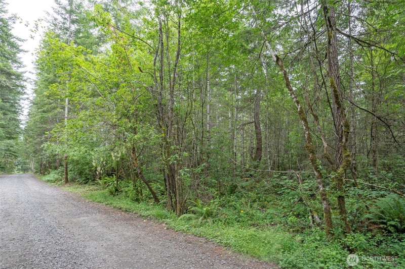 0 E Tepee Lane