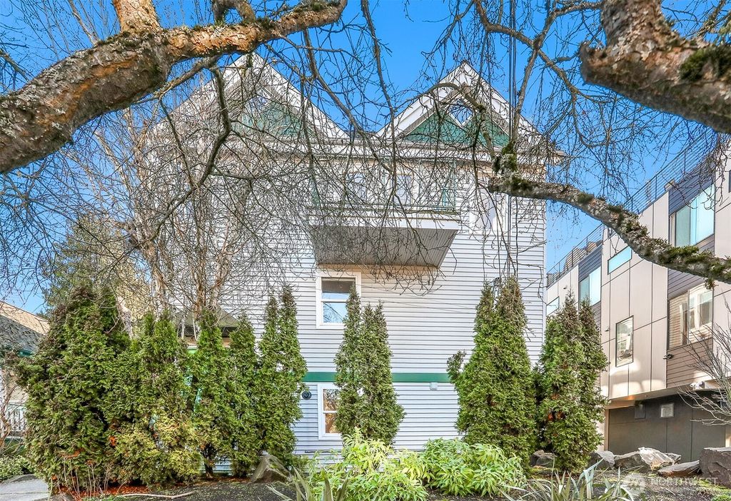 Photo of 407 N 49th Street #A, Seattle, WA 98103 (MLS # 2470822)