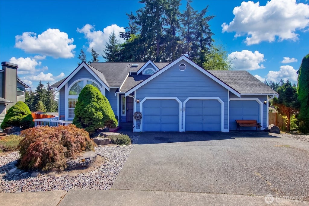 Photo of 2023 S 302nd Place, Federal Way, WA 98003 (MLS # 2576009)
