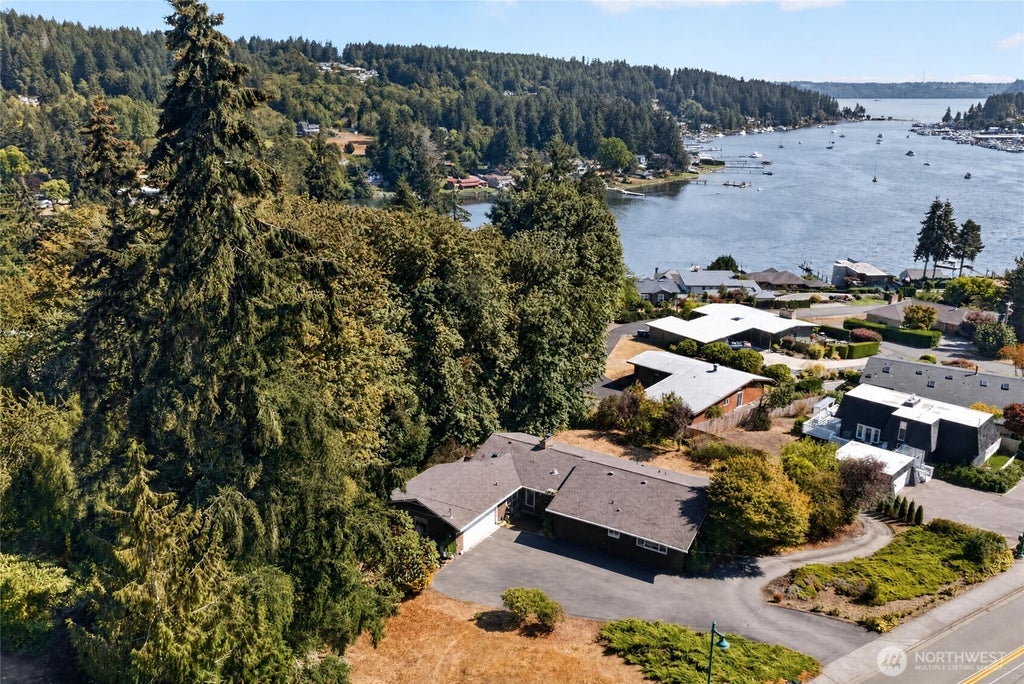 Photo of 9309 Peacock Hill Avenue, Gig Harbor, WA 98332 (MLS # 2577743)
