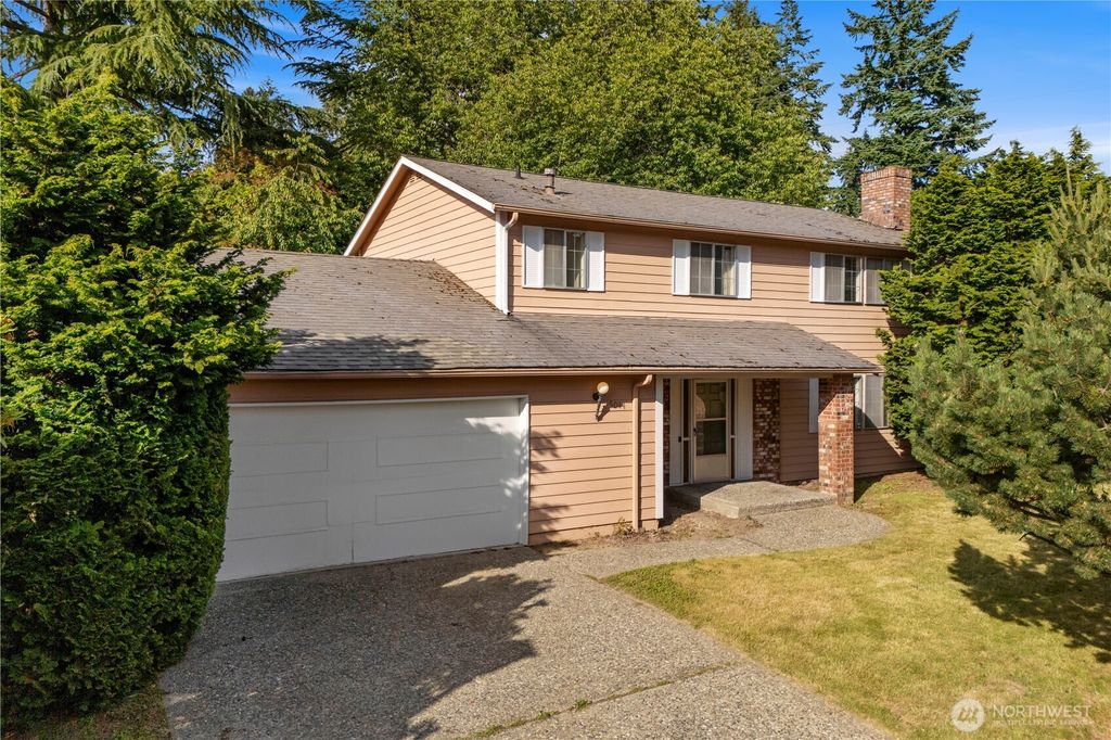 Photo of 5014 122nd Avenue SE, Bellevue, WA 98006 (MLS # 2390187)