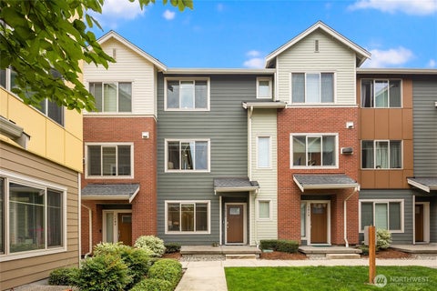 Photo of 1412 157th Place NE, Bellevue, WA 98008 (MLS # 2559329)