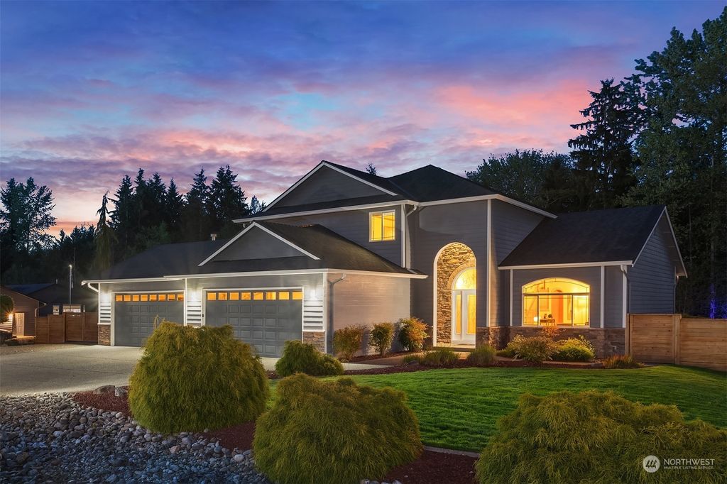 Photo of 7017 114th Avenue NE, Lake Stevens, WA 98258 (MLS # 2238954)