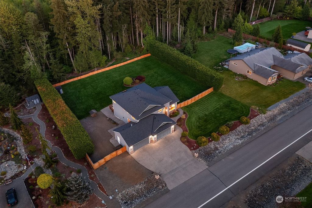 Photo of 7017 114th Avenue NE, Lake Stevens, WA 98258 (MLS # 2238954)