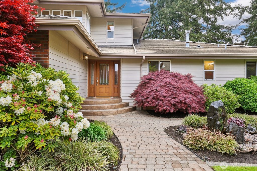 Photo of 1340 Coral Drive, Fircrest, WA 98466 (MLS # 2508263)