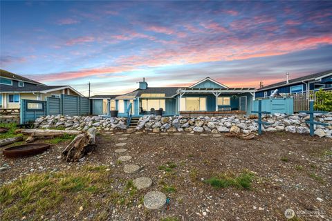 4186 Saltspring Drive Ferndale WA 98248