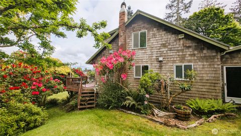 Photo of 2904 271st Street, Ocean Park, WA 98640 (MLS # 2395560)