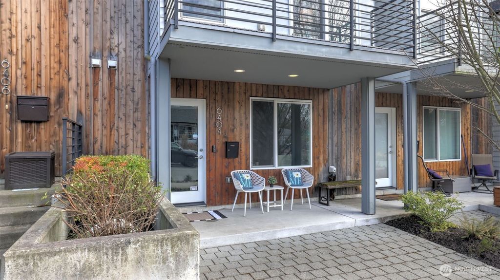 Photo of 6404 28th Avenue NW, Seattle, WA 98107 (MLS # 2470147)