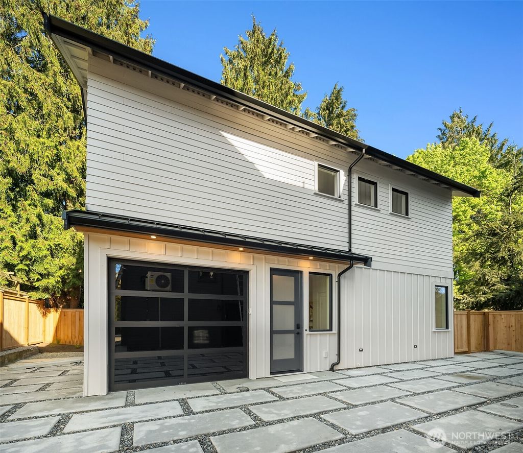 Photo of 7064 Cleopatra Place NW, Seattle, WA 98117 (MLS # 2513517)
