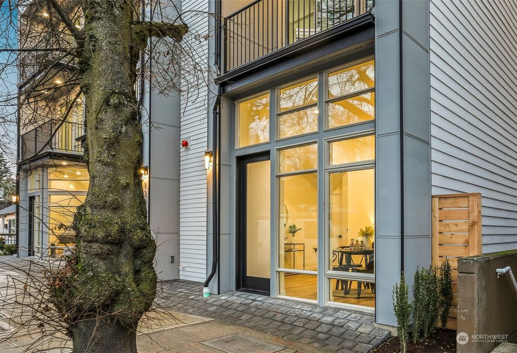 Photo of 12311 15th Avenue NE #A, Seattle, WA 98125 (MLS # 2059759)