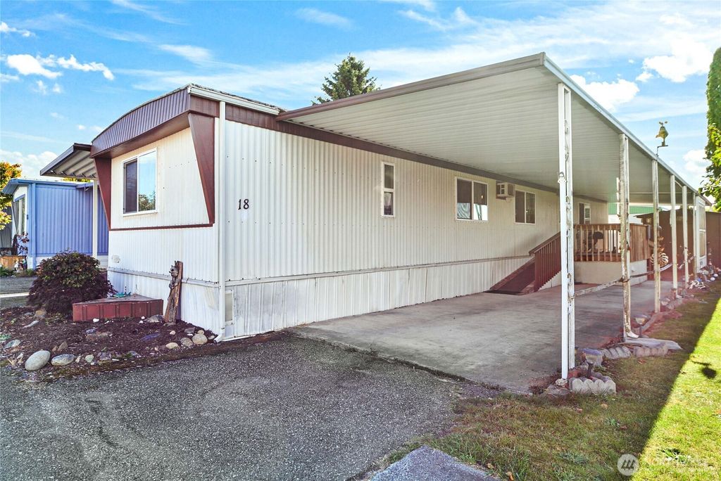 Photo of 16600 25th Avenue NE #18, Marysville, WA 98271 (MLS # 2434570)