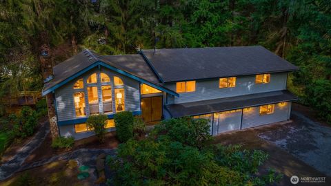 Photo of 18527 182 Avenue NE, Woodinville, WA 98077 (MLS # 2507522)