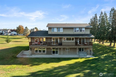 Photo of 530 S Lynn Ave, East Wenatchee, WA 98802 (MLS # 2500614)