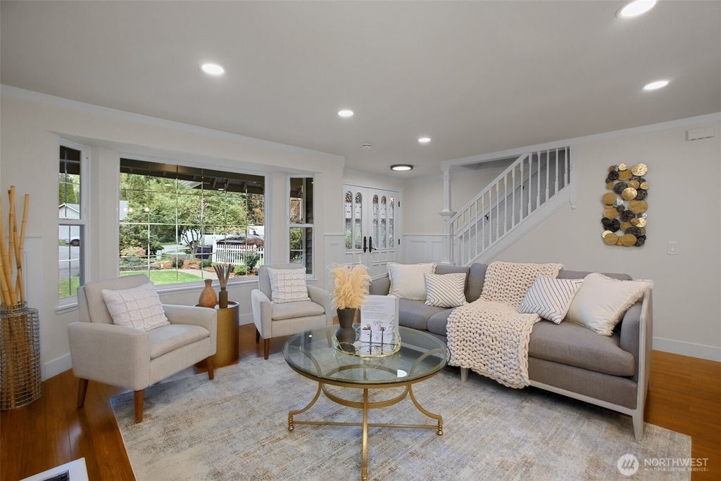 Photo of 606 164th Place SE, Bothell, WA 98012 (MLS # 2590851)
