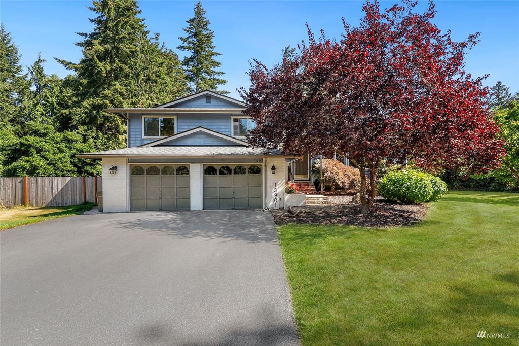 Photo of 13901 48th Place W, Edmonds, WA 98026 (MLS # 1994857)