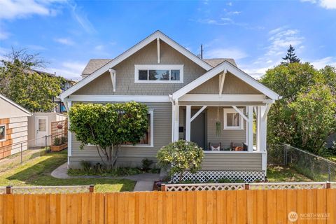 Photo of 5907 Yakima Avenue, Tacoma, WA 98408 (MLS # 2526993)