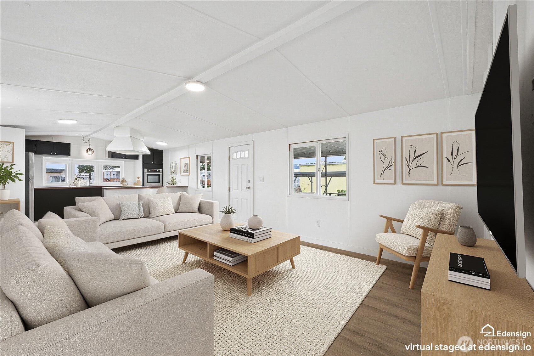 930 Mountain Villa Loop