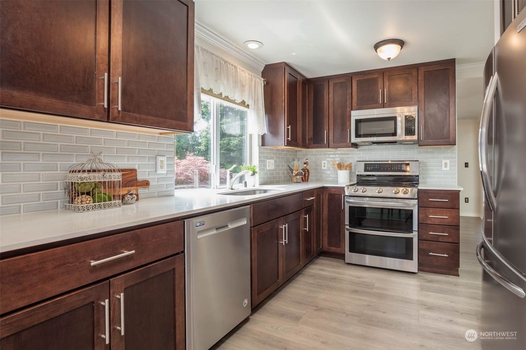 Photo of 24917 13th Place S, Des Moines, WA 98198 (MLS # 2073401)