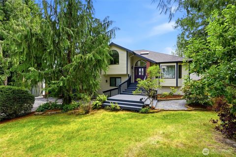 Photo of 11525 76th Avenue NW, Tulalip, WA 98271 (MLS # 2535715)