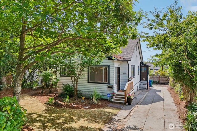 1807 30th Avenue S, Seattle