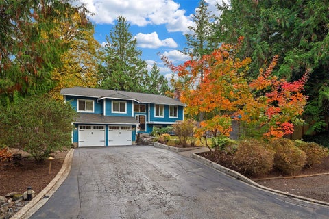 Photo of 3236 218th Avenue SE, Sammamish, WA 98075 (MLS # 2598514)