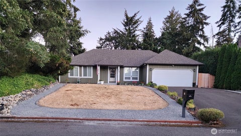 Photo of 614 191st Street E, Spanaway, WA 98387 (MLS # 2572421)