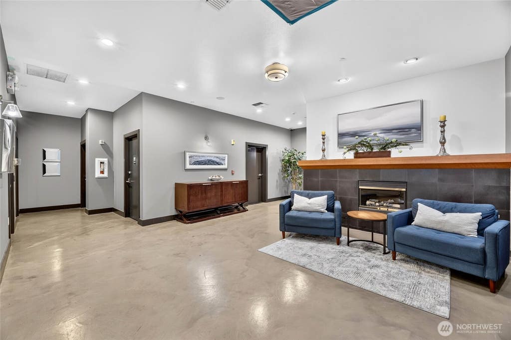 Photo of 1323 Boren Avenue #212, Seattle, WA 98101 (MLS # 2562647)