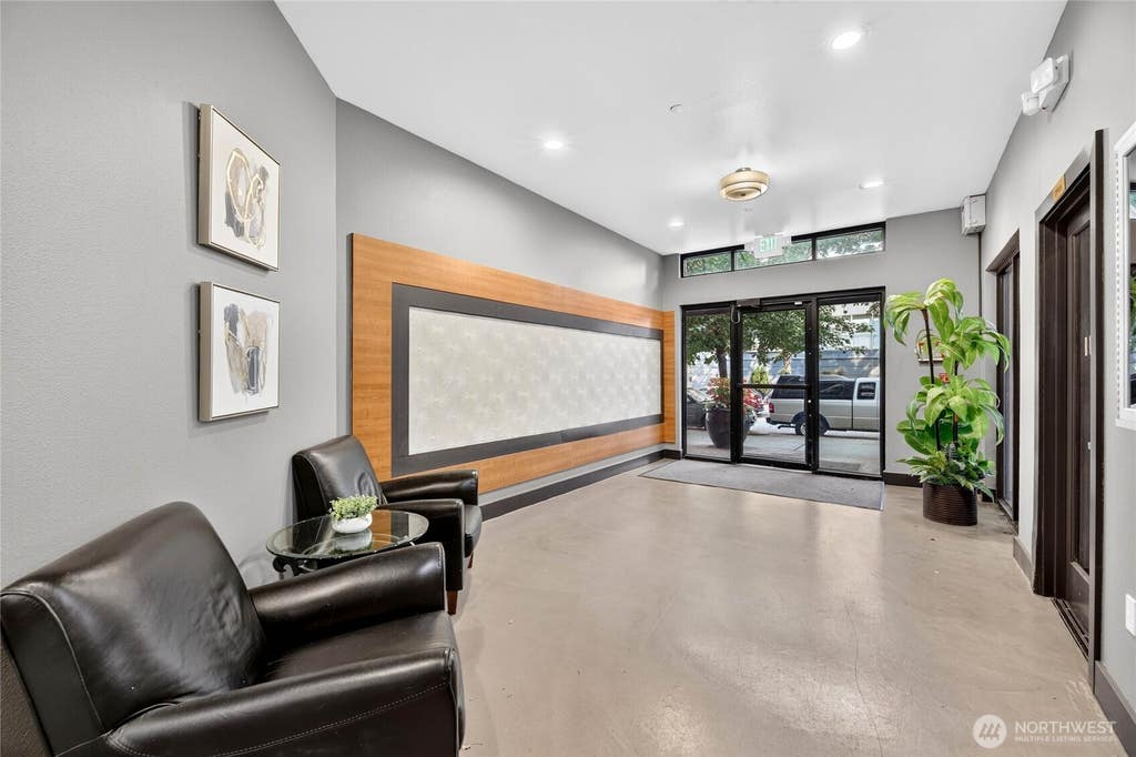 Photo of 1323 Boren Avenue #212, Seattle, WA 98101 (MLS # 2562647)