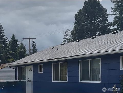 Photo of 1428 NE Kirkland Avenue NE, Renton, WA 98056 (MLS # 2460764)