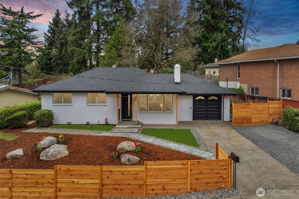 Photo of 475 Kirkland Avenue NE, Renton, WA 98056 (MLS # 2353017)