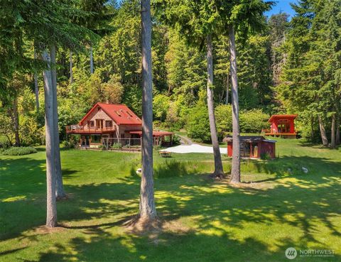 12010 SW Wesleyan Way 1 Vashon WA 98070