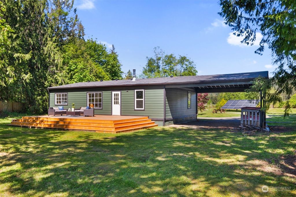 Photo of 4730 383rd Avenue SE, Snoqualmie, WA 98065 (MLS # 2237142)