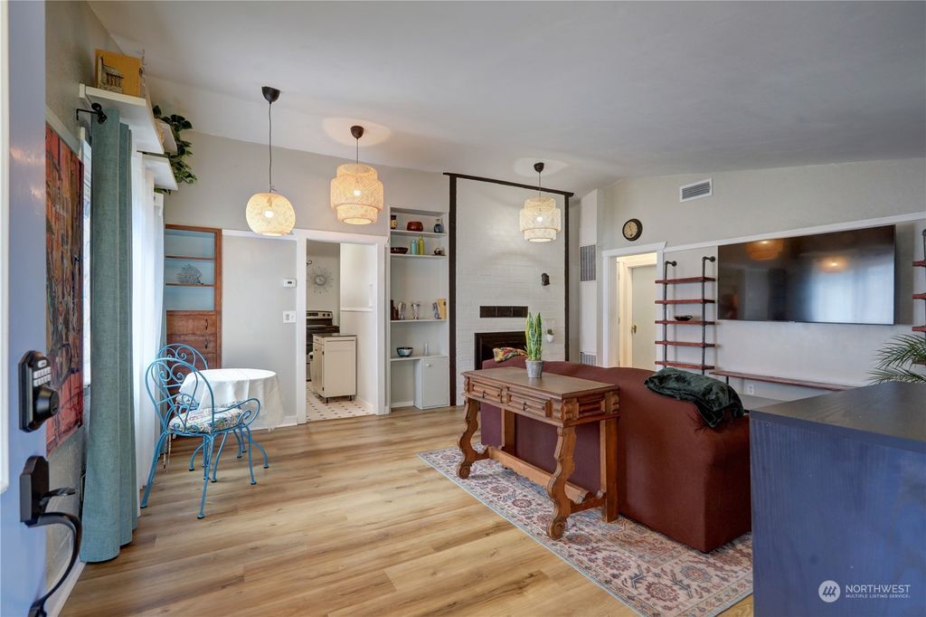 Photo of 1849 S 124th Street, Seattle, WA 98168 (MLS # 2272047)