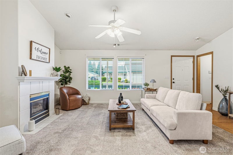 7205 NE 43rd Street