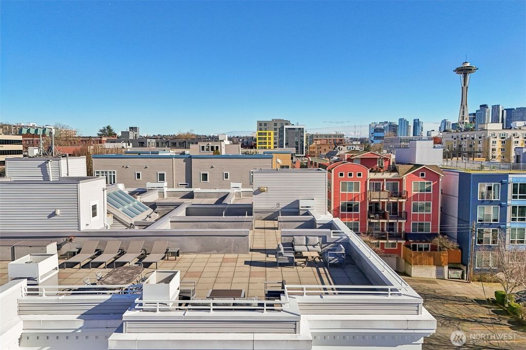 Photo of 520 2nd Avenue W #409, Seattle, WA 98119 (MLS # 2504323)