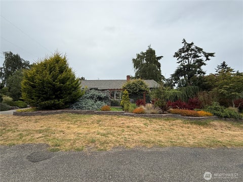 Photo of 1905 Willow Street, Port Townsend, WA 98368 (MLS # 2536920)