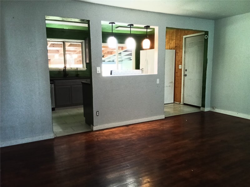 828 E 68th Street