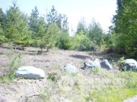 MLS: 2330759