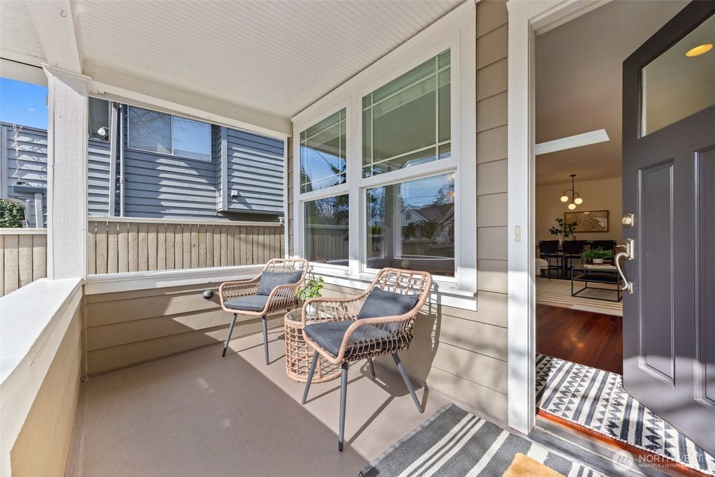 Photo of 120 NE 52nd Street, Seattle, WA 98105 (MLS # 2330559)